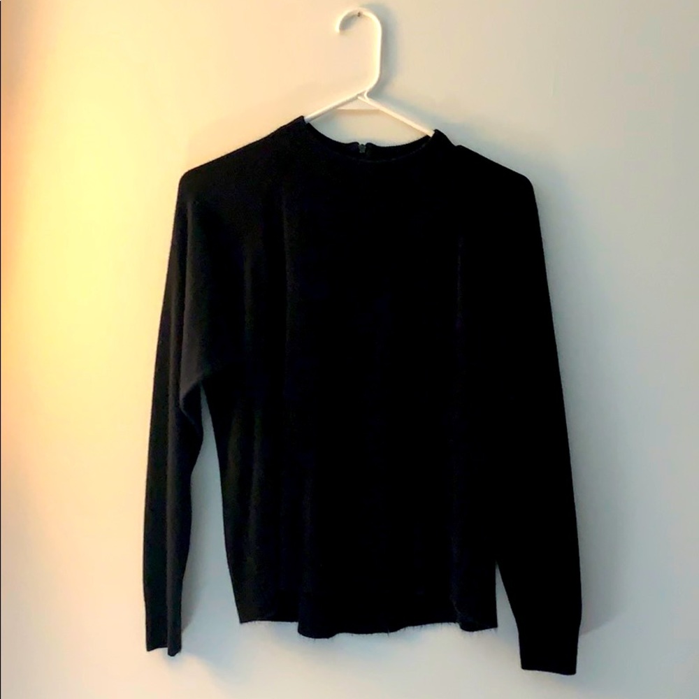 Soft black sweater with zipper back